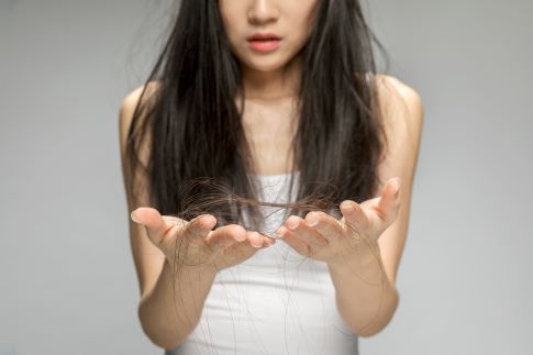 1674330056564068.jpg 摄图网_501236478_banner_美女脱发困扰(非企业商用).jpg